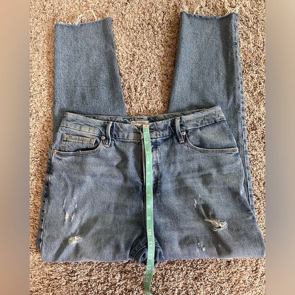 Good American The Weekender Jeans - Picture 9 of 11